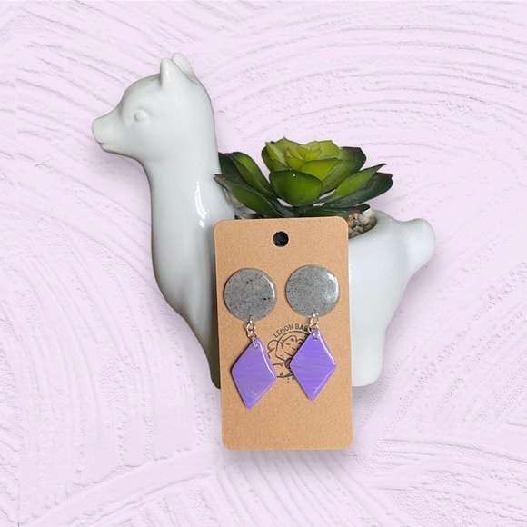 Handmade Lavender Purple and Speckled Grey Earrings - Diamond and Circle Shape - Picture 3 of 5